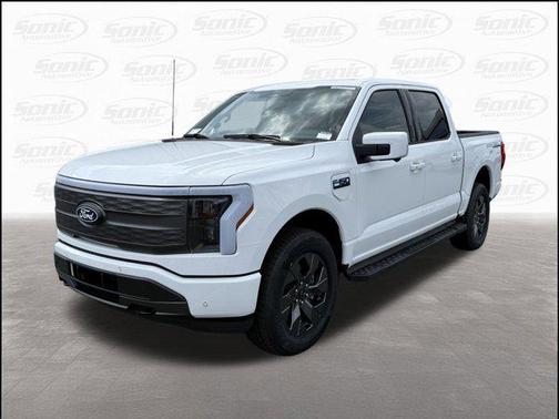 2025 Ford F-150 Lightning LARIAT