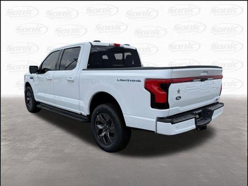 2025 Ford F-150 Lightning LARIAT