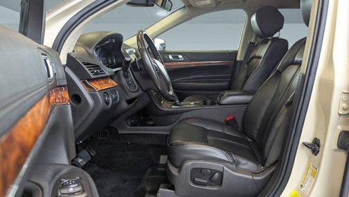 2018 Lincoln MKT Reserve