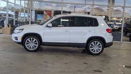 2016 Volkswagen Tiguan SE