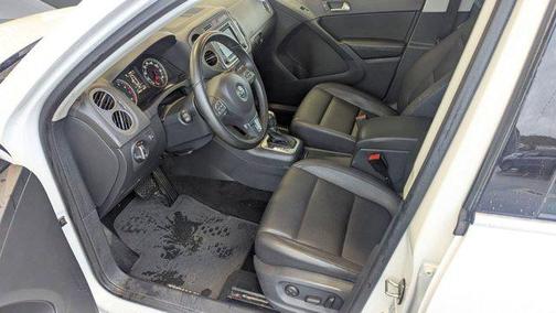 2016 Volkswagen Tiguan SE