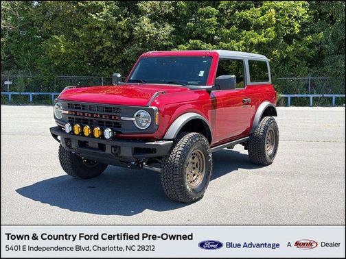 RUBY RED MET TNTD CLEARCOAT 2025 Ford Bronco Base 2 Door 4x4
