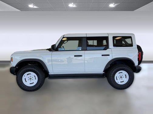 OXFORD WHITE 2026 Ford Bronco Heritage Edition