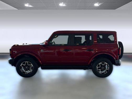 RUBY RED MET TNTD CLEARCOAT 2026 Ford Bronco Outer Banks