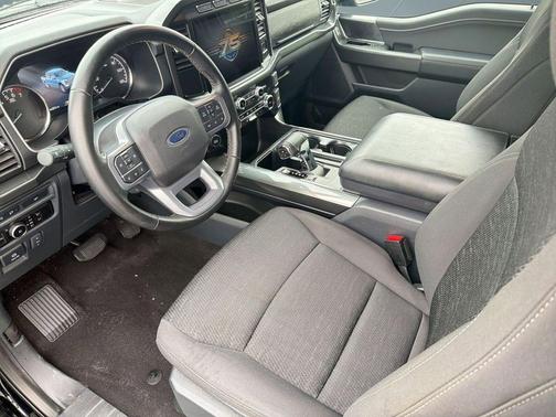 AGATE BLACK METALLIC 2023 Ford F-150 XLT