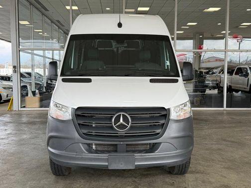 2024 Mercedes-Benz Sprinter 2500 Standard Roof