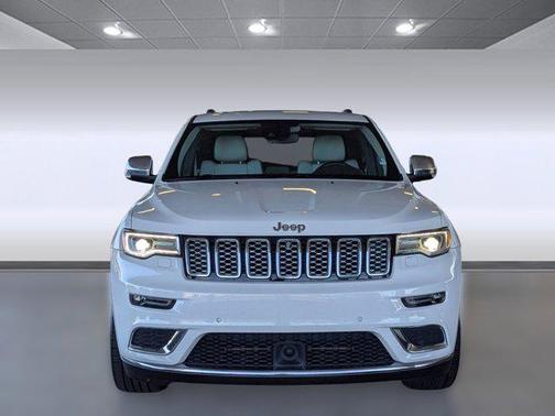 2018 Jeep Grand Cherokee Summit
