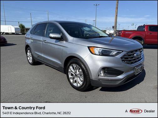 2023 Ford Edge Titanium