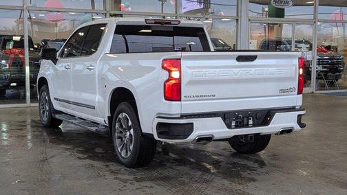2022 Chevrolet Silverado 1500 High Country