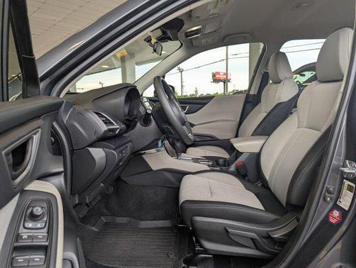 2024 Subaru Forester Base