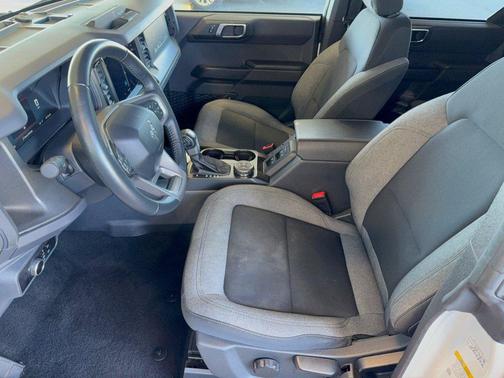 Oxford White 2025 Ford Bronco Big Bend