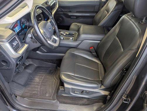 2023 Ford Expedition XLT
