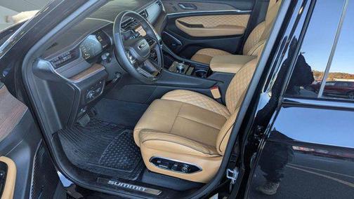 2022 Jeep Grand Cherokee 4xe Summit