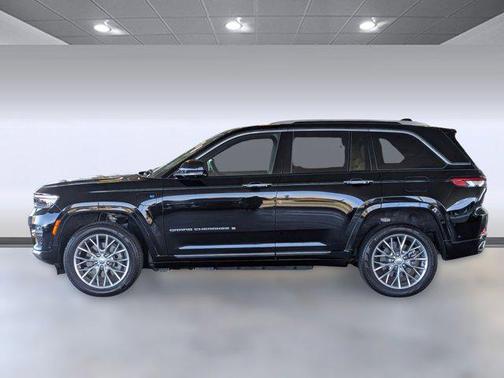 2022 Jeep Grand Cherokee 4xe Summit