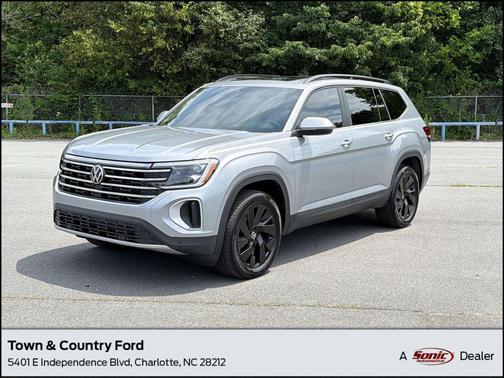 silver mist metallic 2026 Volkswagen Atlas 2.0T SE w/Technology