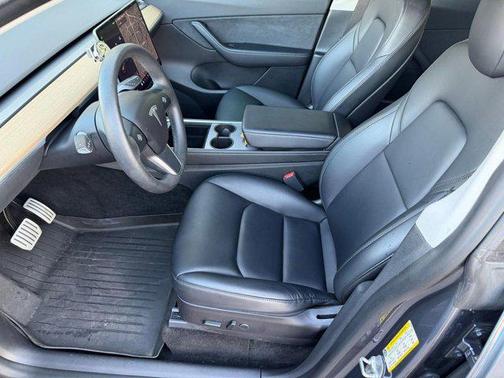 2022 Tesla Model Y Performance Dual Motor All-Wheel Drive