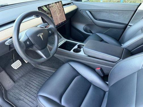 2022 Tesla Model Y Performance Dual Motor All-Wheel Drive