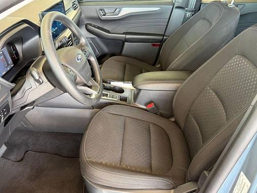 VAPOR BLUE METALLIC 2025 Ford Escape Active