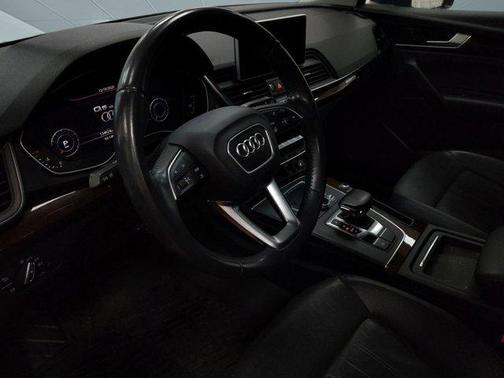 2018 Audi Q5 2.0T Premium Plus