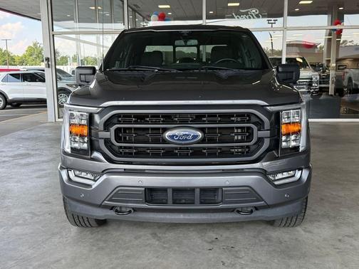 CARBONIZED GRAY METALLIC 2022 Ford F-150 XLT