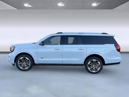 SPACE SILVER METALLIC 2026 Ford Expedition Max King Ranch