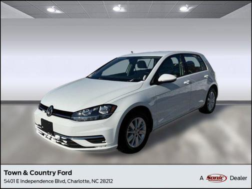 2018 Volkswagen Golf TSI S