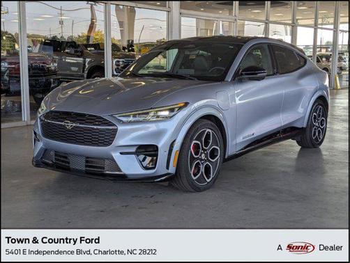 2022 Ford Mustang Mach-E GT