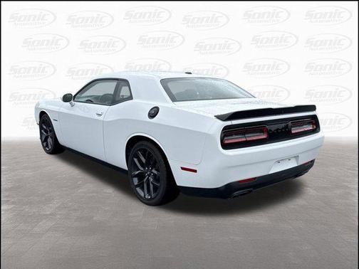 2022 Dodge Challenger R/T