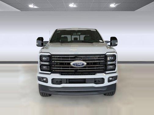 AVALANCHE 2026 Ford F-250 Platinum