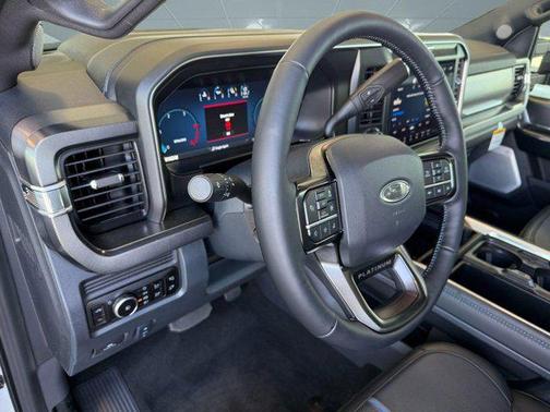 AVALANCHE 2026 Ford F-250 Platinum