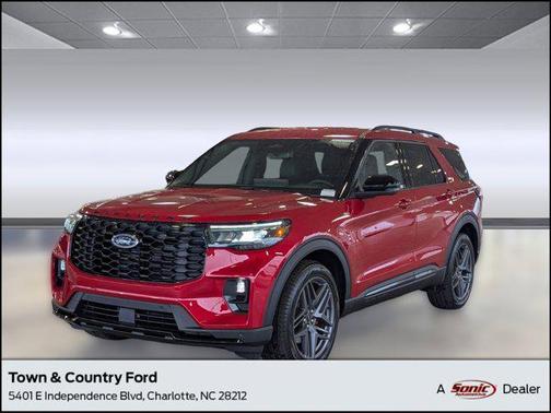 2025 Ford Explorer ST-Line