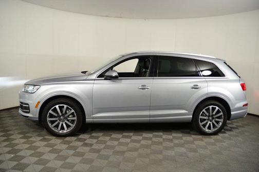 2019 Audi Q7 55 Premium Plus