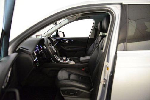2019 Audi Q7 55 Premium Plus