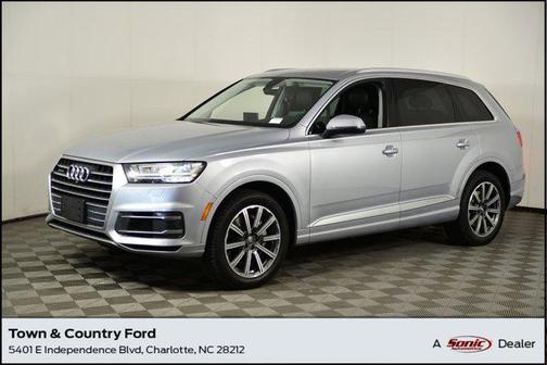 2019 Audi Q7 55 Premium Plus
