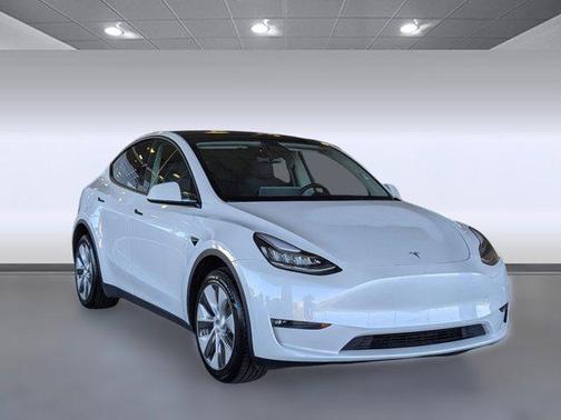 2023 Tesla Model Y AWD *Ltd Avail*
