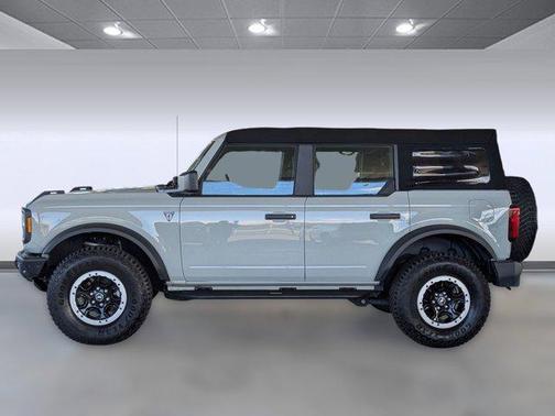 2022 Ford Bronco Base 4 Door Advanced 4x4