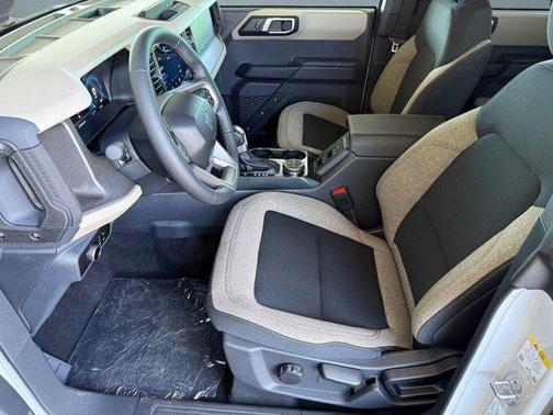 Avalanche Gray 2026 Ford Bronco Big Bend