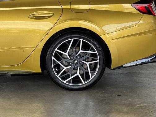 2021 Hyundai SONATA N Line