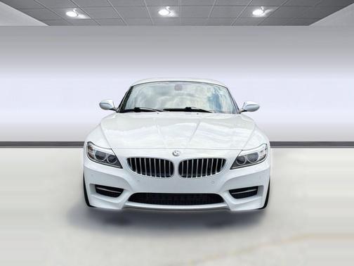 Alpine White 2016 BMW Z4 sDrive35is