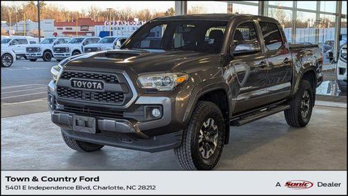 2016 Toyota Tacoma TRD Sport