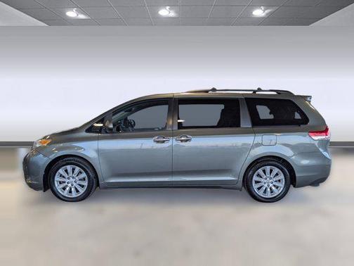 2011 Toyota Sienna Limited