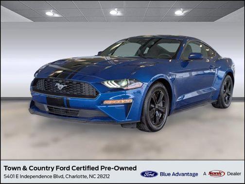 2022 Ford Mustang EcoBoost