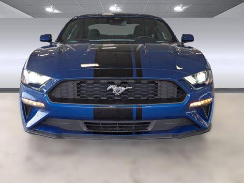 2022 Ford Mustang EcoBoost