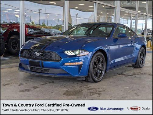 2022 Ford Mustang EcoBoost
