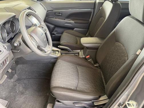 2025 Mitsubishi Outlander Sport 2.0 ES