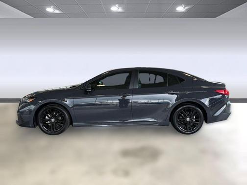 Underground 2025 Toyota Camry SE