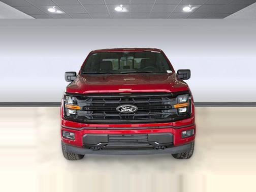 RUBY RED METALLIC TINTED CC 2026 Ford F-150 XLT