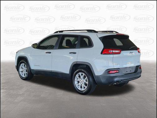 2015 Jeep Cherokee Sport