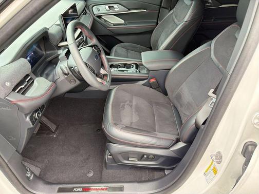 STAR WHITE MET TRI-COAT 2025 Ford Explorer ST
