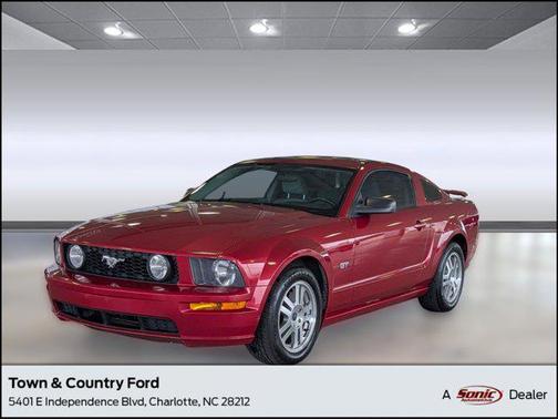 2005 Ford Mustang GT